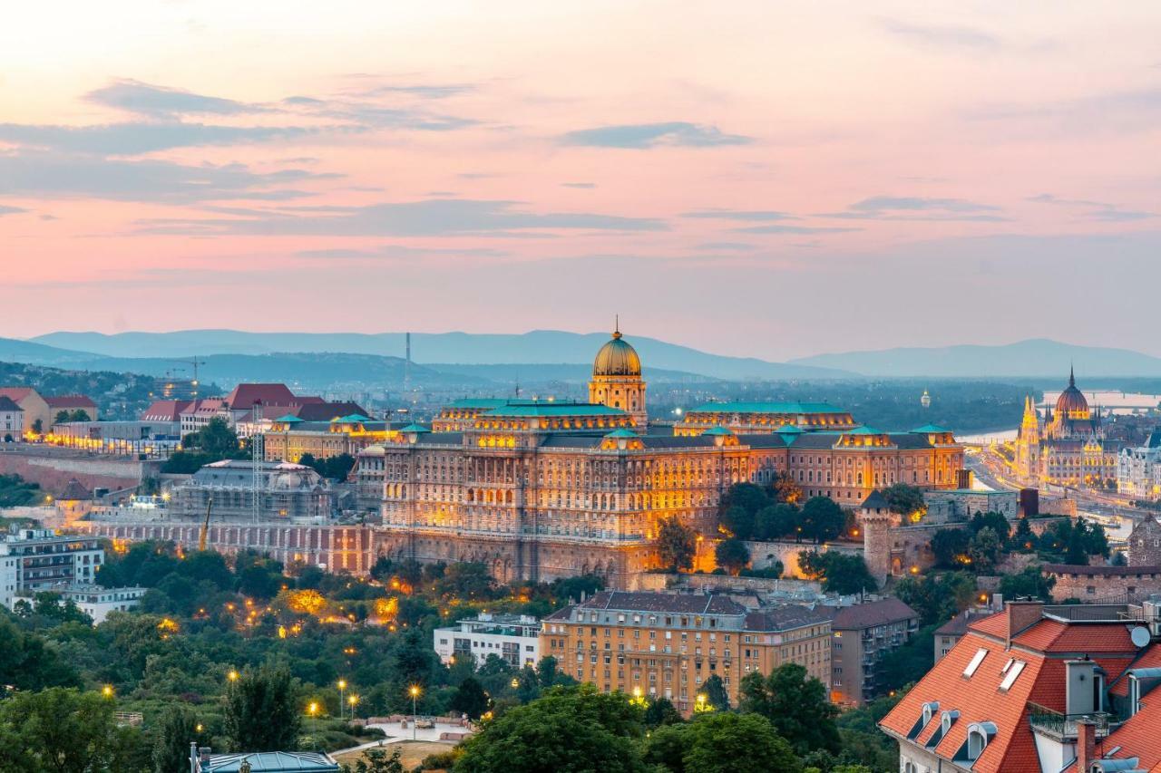 Apartment On Gellert Hill Downtown With Free Garage & Castle View Будапешт Экстерьер фото